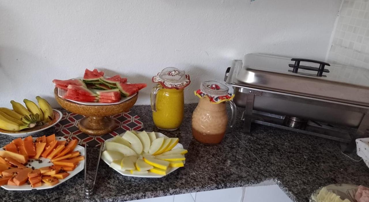 Bed & Breakfast Aconchego Da Valdirene 2*